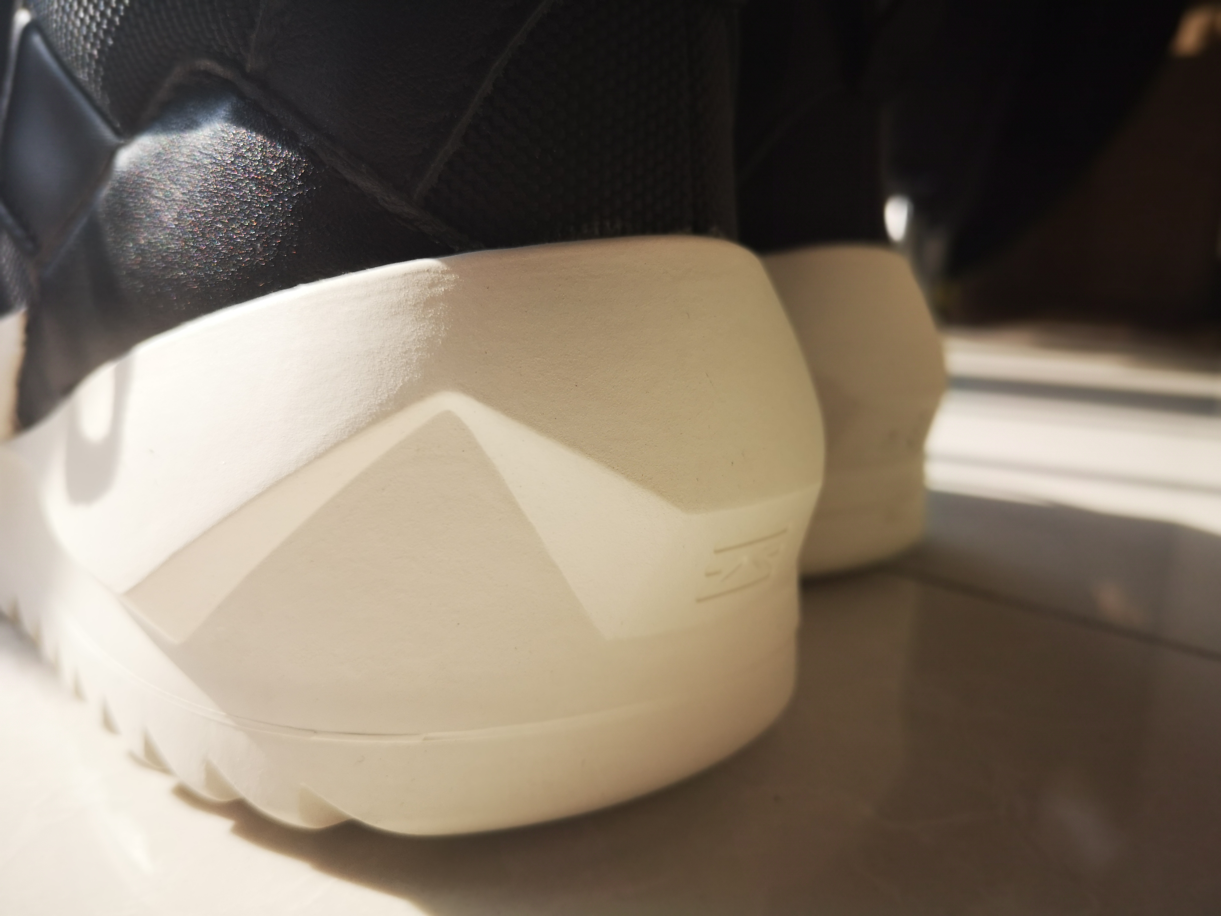 李宁高颜值鞋fc,李宁高颜值鞋无折痕