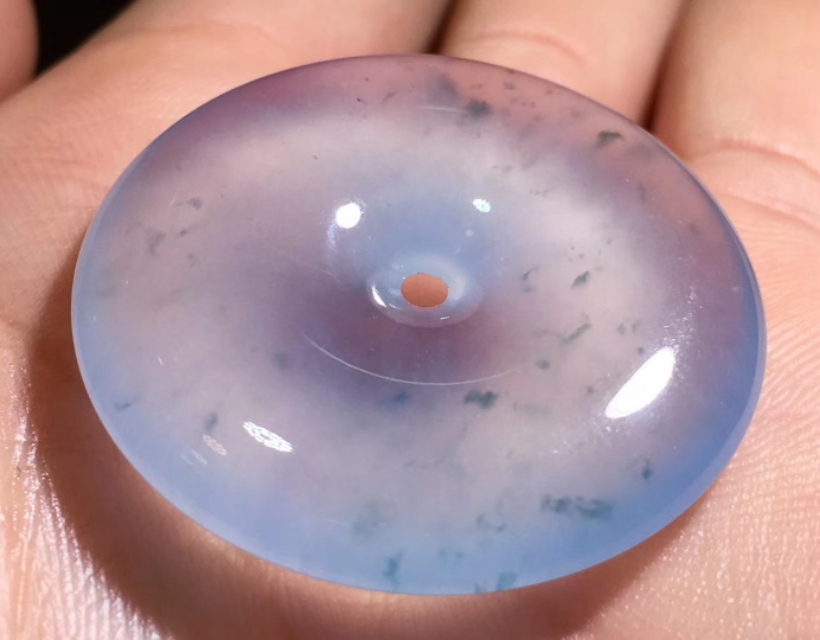 翡翠小冰料便宜吗,翡翠小冰件很薄可以买吗