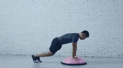 王嘉尔同款人鱼线,王嘉尔舞台人鱼线