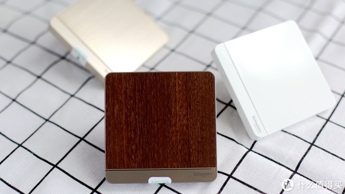 施耐德小夜灯智能感应灯插座,施耐德绎尚带夜灯