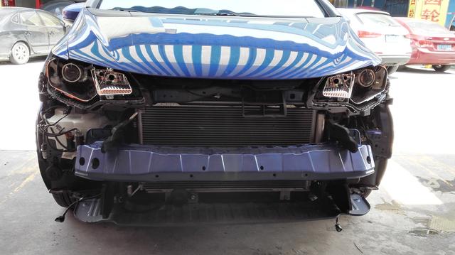 飞度gk5改装快拆方向盘,飞度改装gk5算非法吗