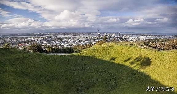 被称作帆船之都的港口 (风帆之都港口)