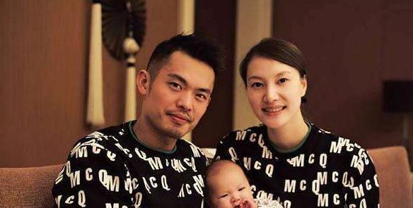 谢杏芳教儿子唱粤语,谢杏芳38岁