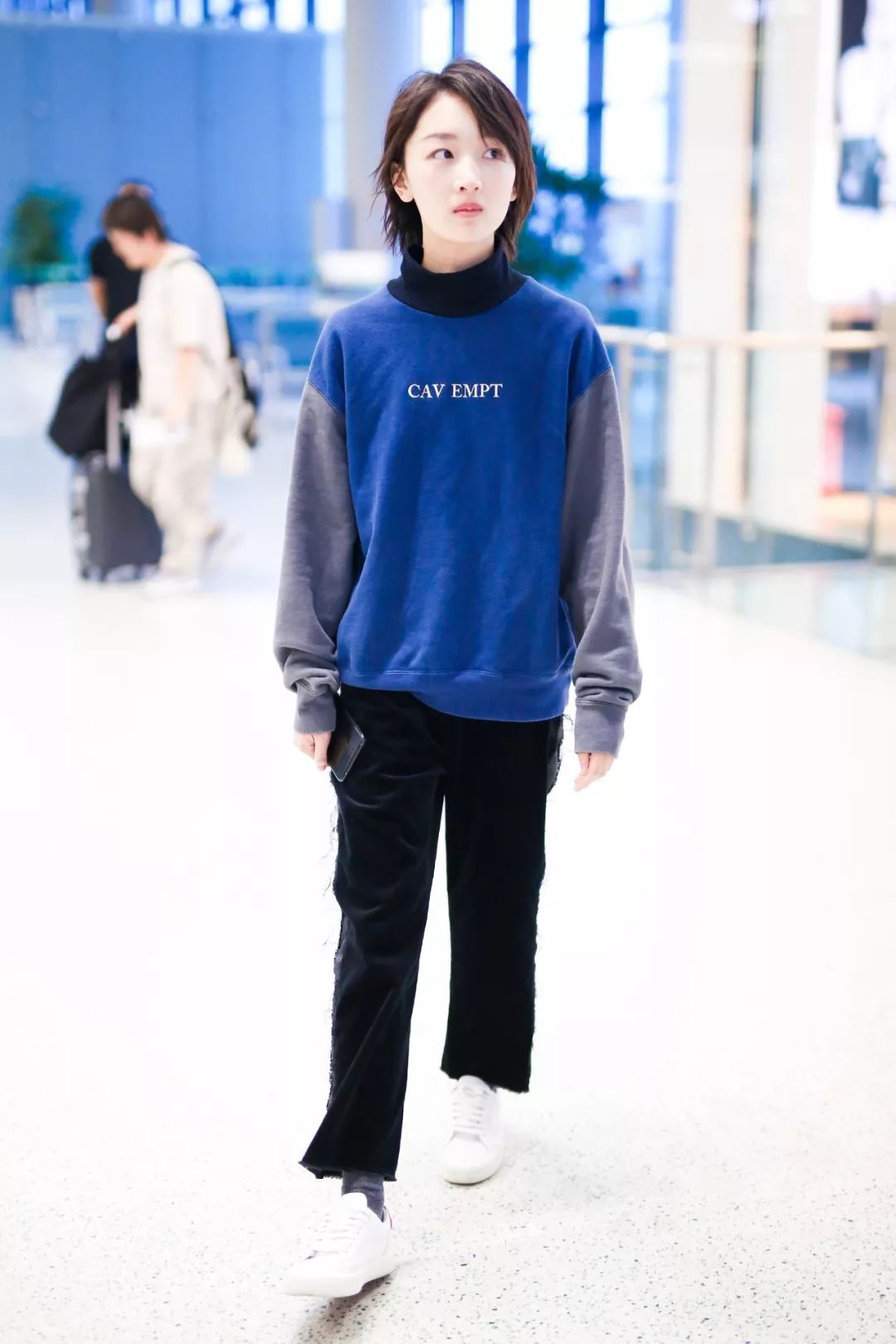 周冬雨变美女,周冬雨变好看了