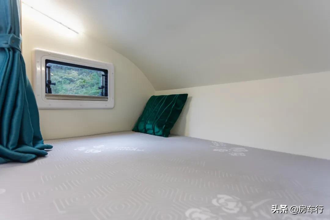 房车价格5-10万元低顶b型房车,房车大全20-30万的c型高档房车