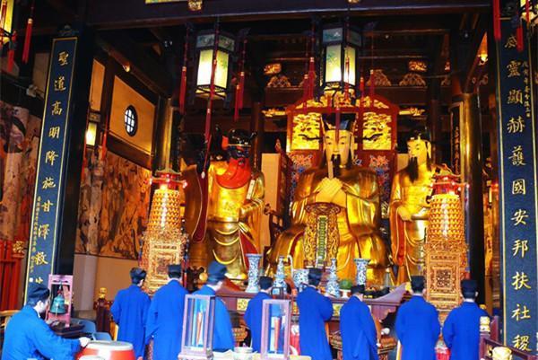 清明节的由来及习俗,清明节的由来及习俗100字简介