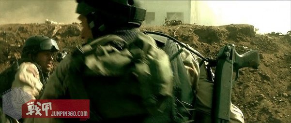 美国黑鹰战机坠落视频,解密经典黑鹰坠落