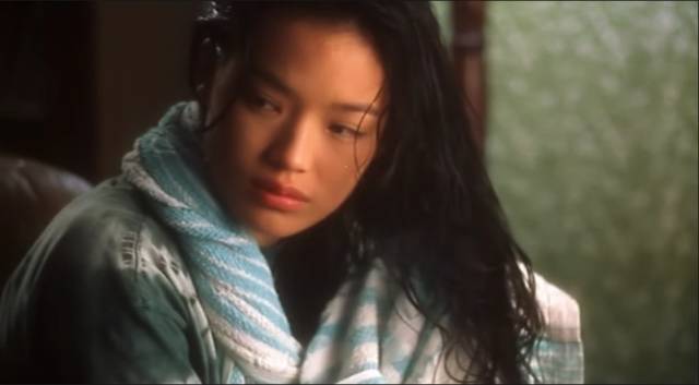 黎明舒淇玻璃之城的吻戏,玻璃之城黎明给舒淇唱的歌