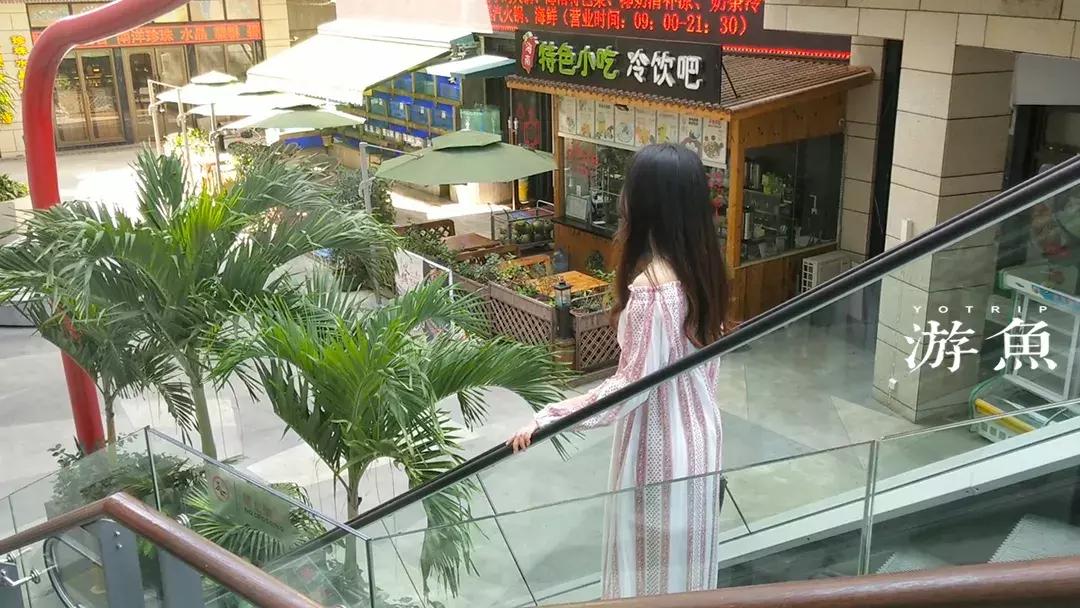 鐞嗘兂涓殑鐢熸椿涓変簹,鐞嗘兂涓殑涓変簹