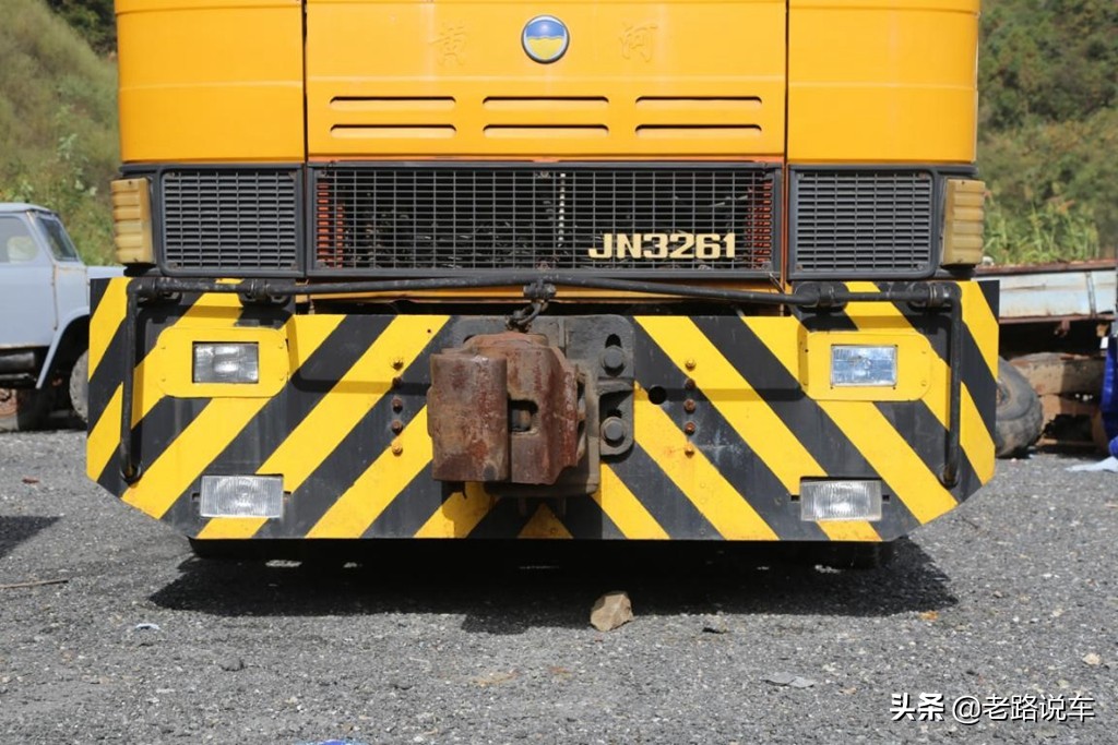 斯太尔血脉超级少见的黄河牌JN3261公铁两用卡车