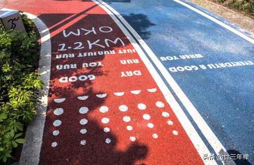 跑步伤膝盖如何解决这个硬核难题,跑步出现的各种膝盖问题怎么养护