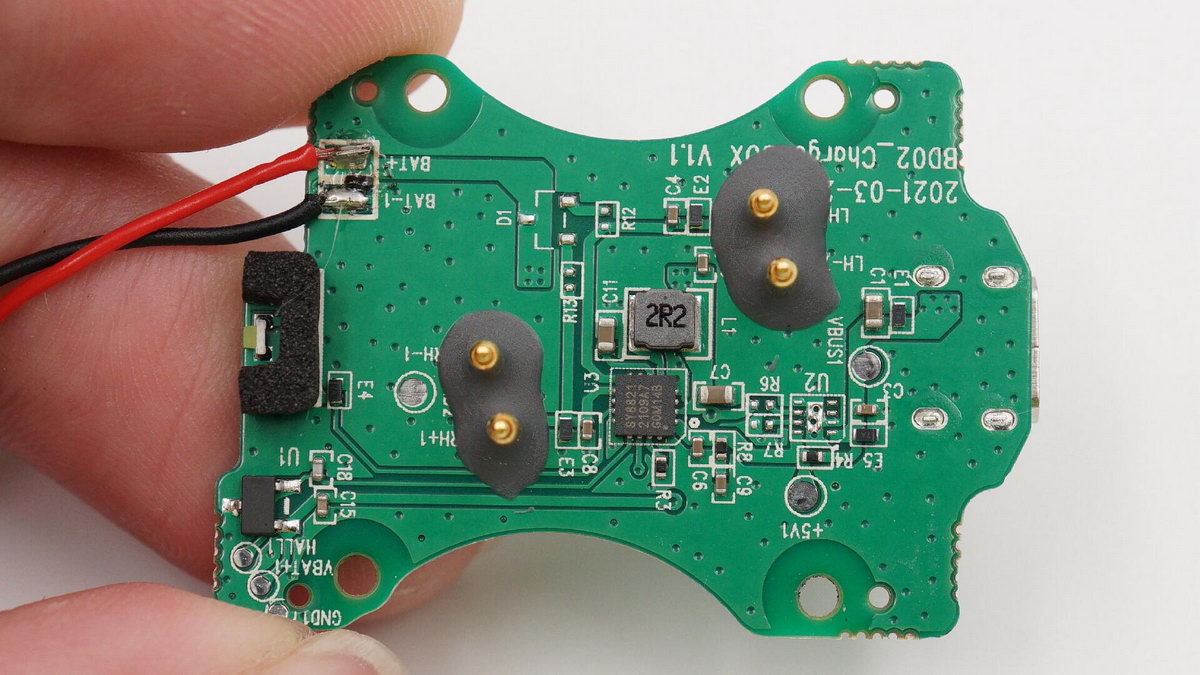 远销非洲的TWS真无线耳机应该注意什么？拆解传音TECNOBuds2看看