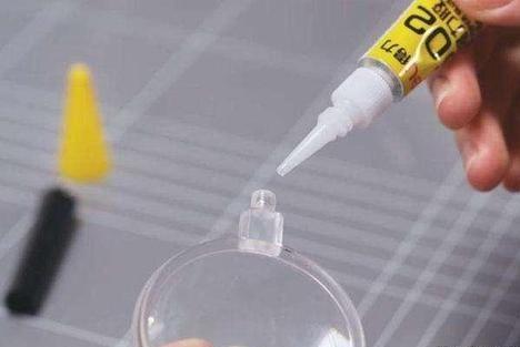 去除手上粘到502胶水的小窍门,手上粘了502胶水怎么快速去除