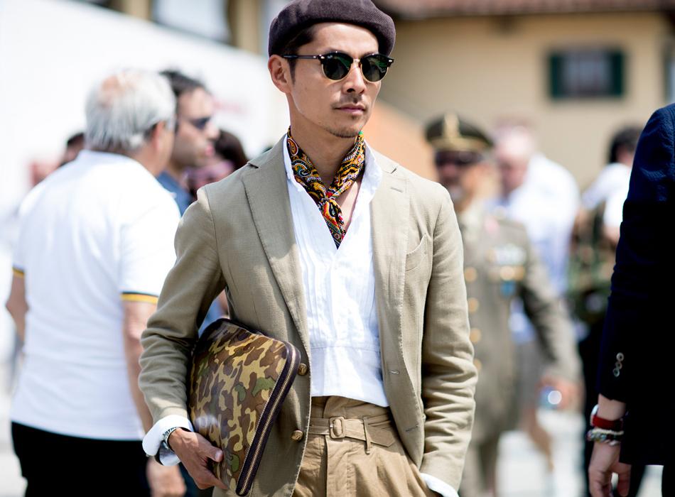 中国大妈丝巾五角星,中国大妈的丝巾从来不会让人失望