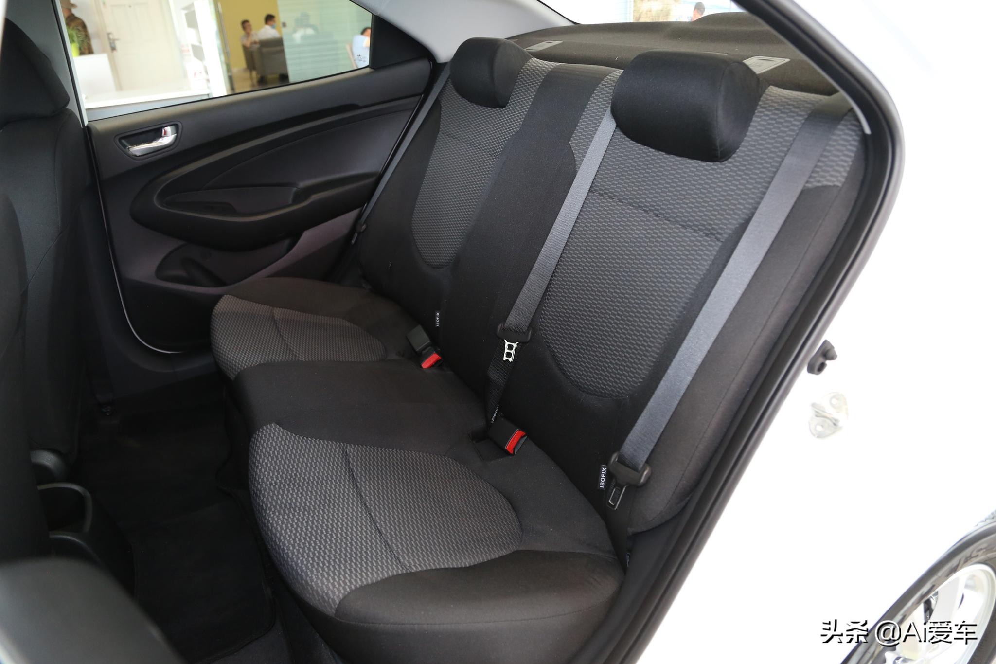 2016款现代瑞纳自动挡价格及图片,现代瑞纳最新款顶配