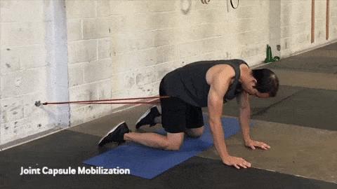 阔筋膜张肌上边的骨头疼痛,阔筋膜张肌疼痛牵扯到整条腿