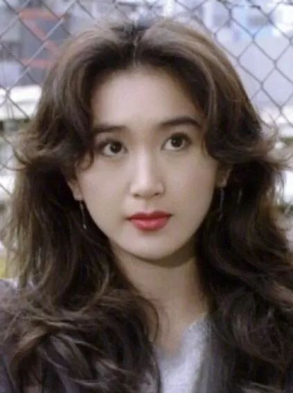 日系和韩系眼妆哪个好,中日韩眼妆哪个好