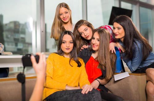 女孩青春期的秘密书,女孩青春期的秘密的书