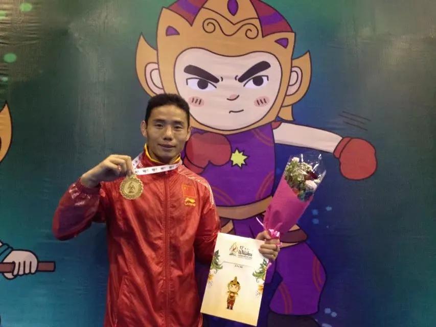 徐吉福散打,散打名将徐吉福比赛视频