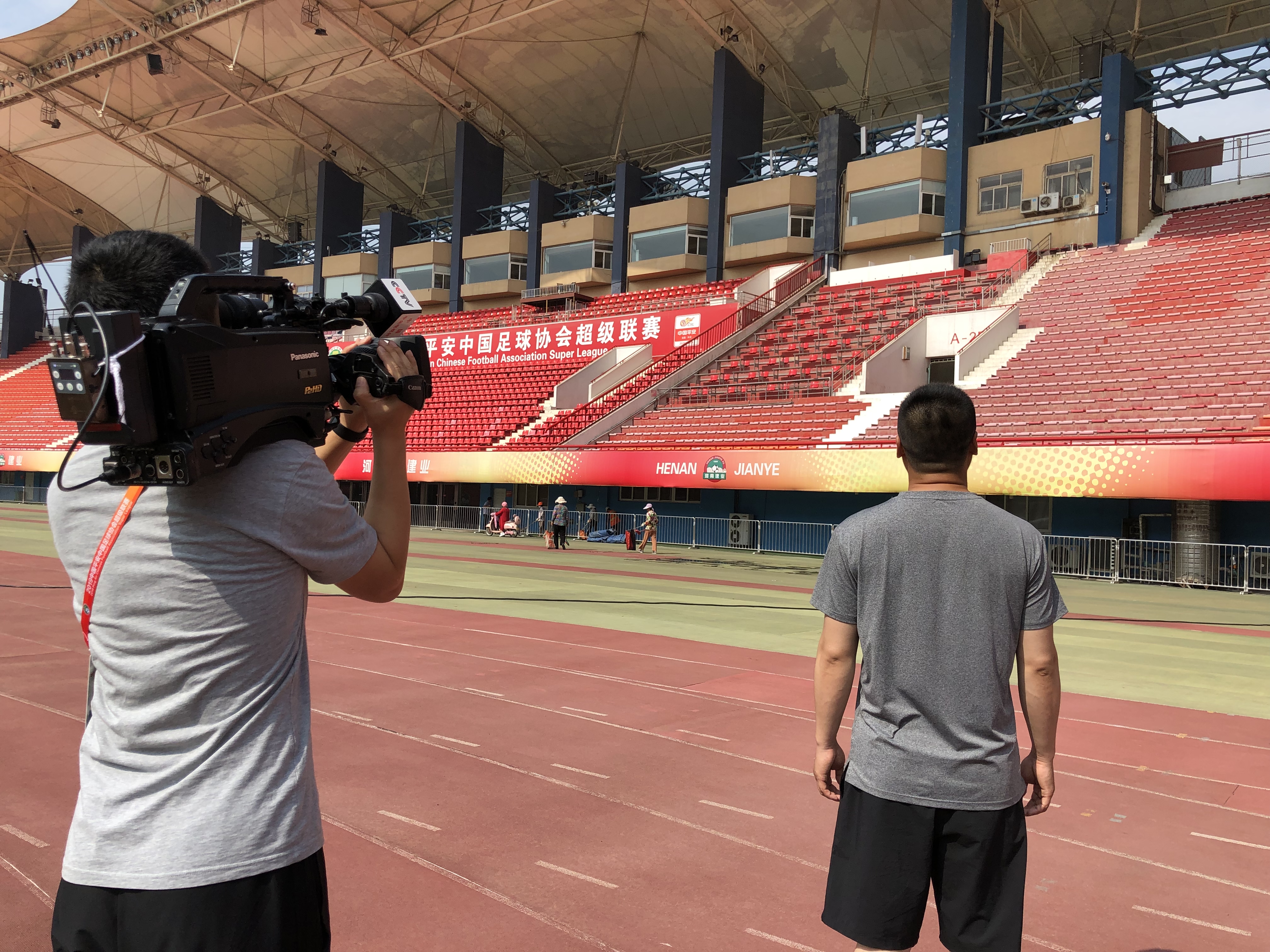 一部值得每个人深思的纪录片,人生必看的一部纪录片