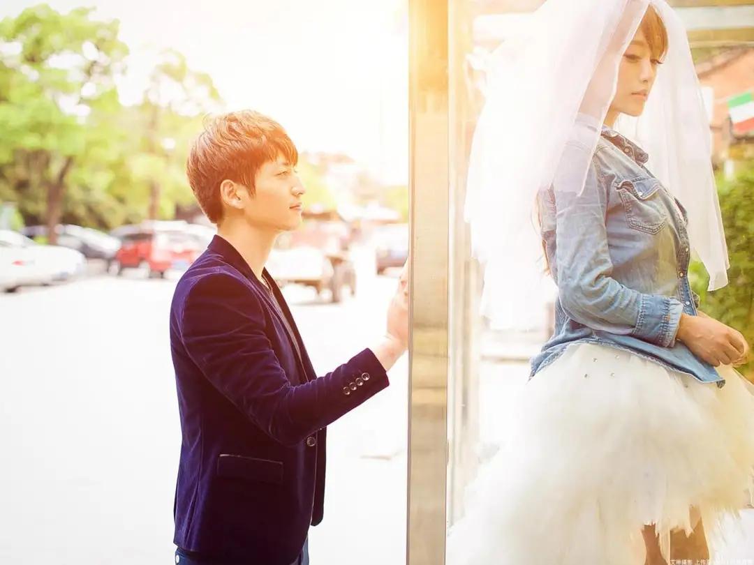 友情之上恋人未满送什么花比较好,女生说友情之上恋人未满该怎么办