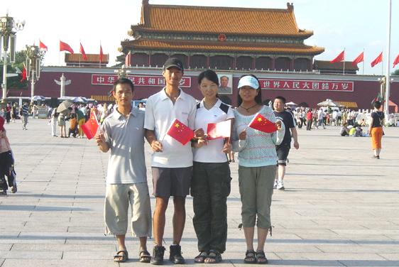 90后高材生餐饮创业,山西80后小伙创业