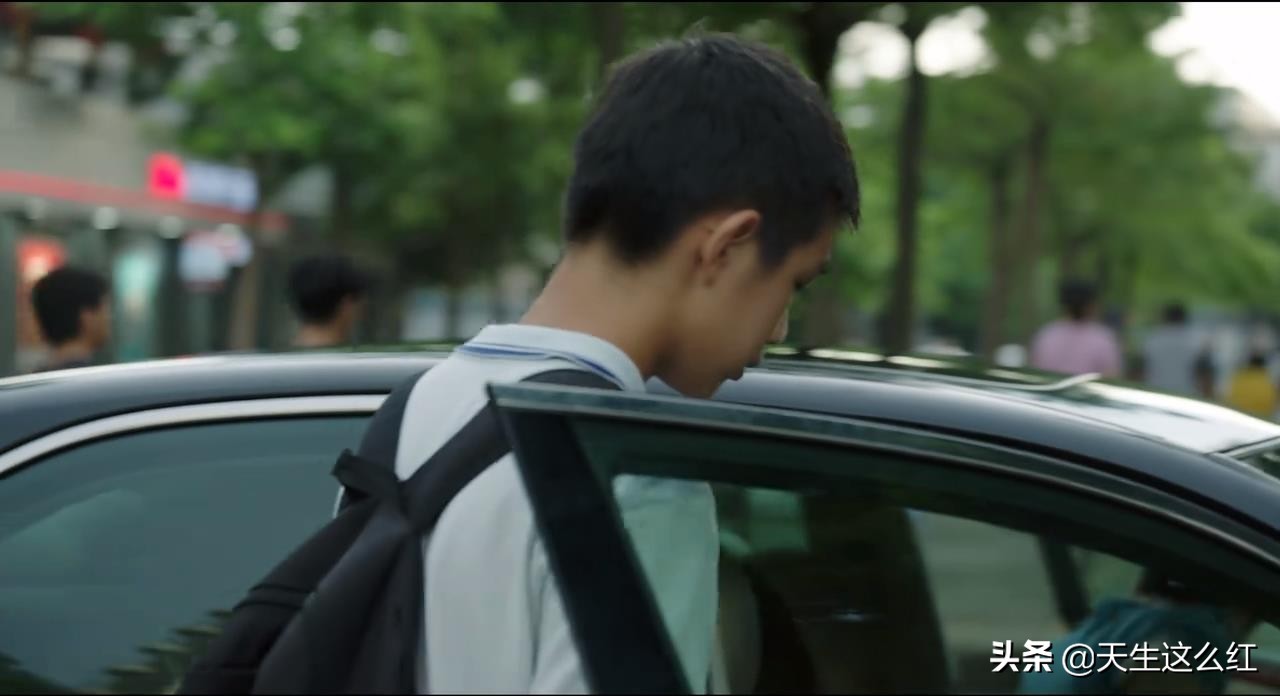 王瑶和朱晶晶事件,王瑶与朱晶晶的关系