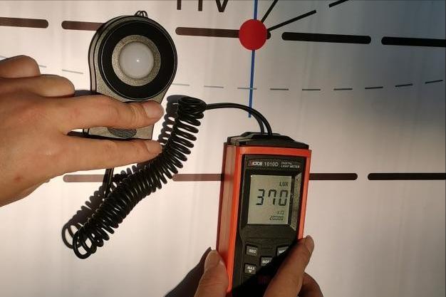 别克英朗led大灯更换视频,2018款别克英朗大灯是led