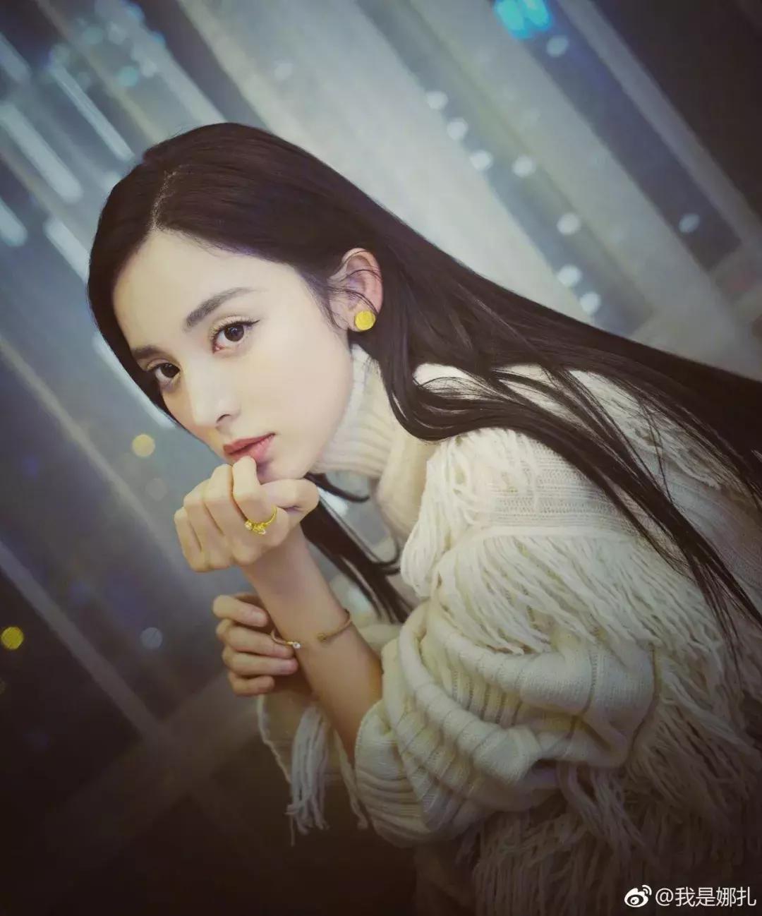 金晨和张歆艺熟吗,金晨晒多张合影为张歆艺庆生