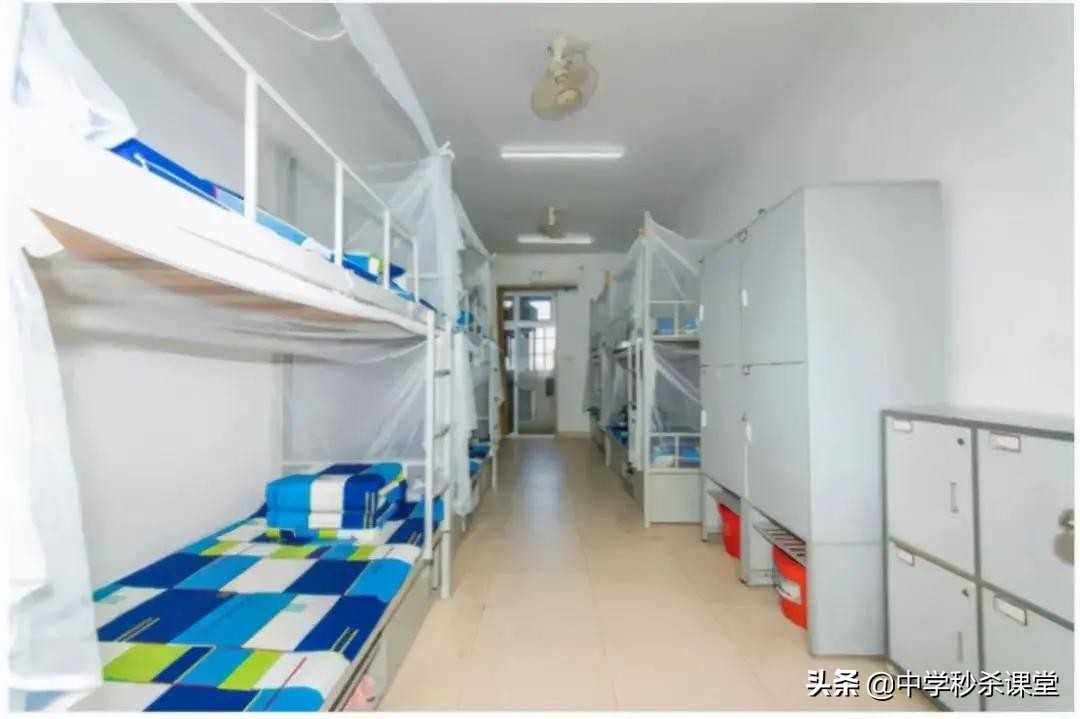 深圳近30所高中宿舍实景图曝光,深圳高中学校宿舍合集