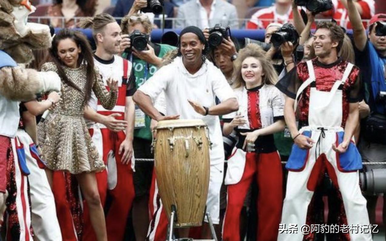 小罗两届足球先生,小罗巨星