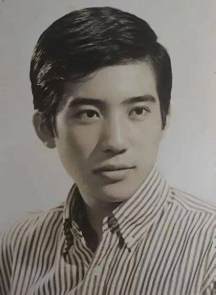 一代侠女插足秦汉婚姻，嫁豪门却独守空房，继女还深陷“*照门艳**”