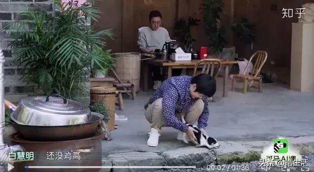 幸福三重奏中于谦老婆穿的衣服,幸福三重奏于谦气哭谦嫂