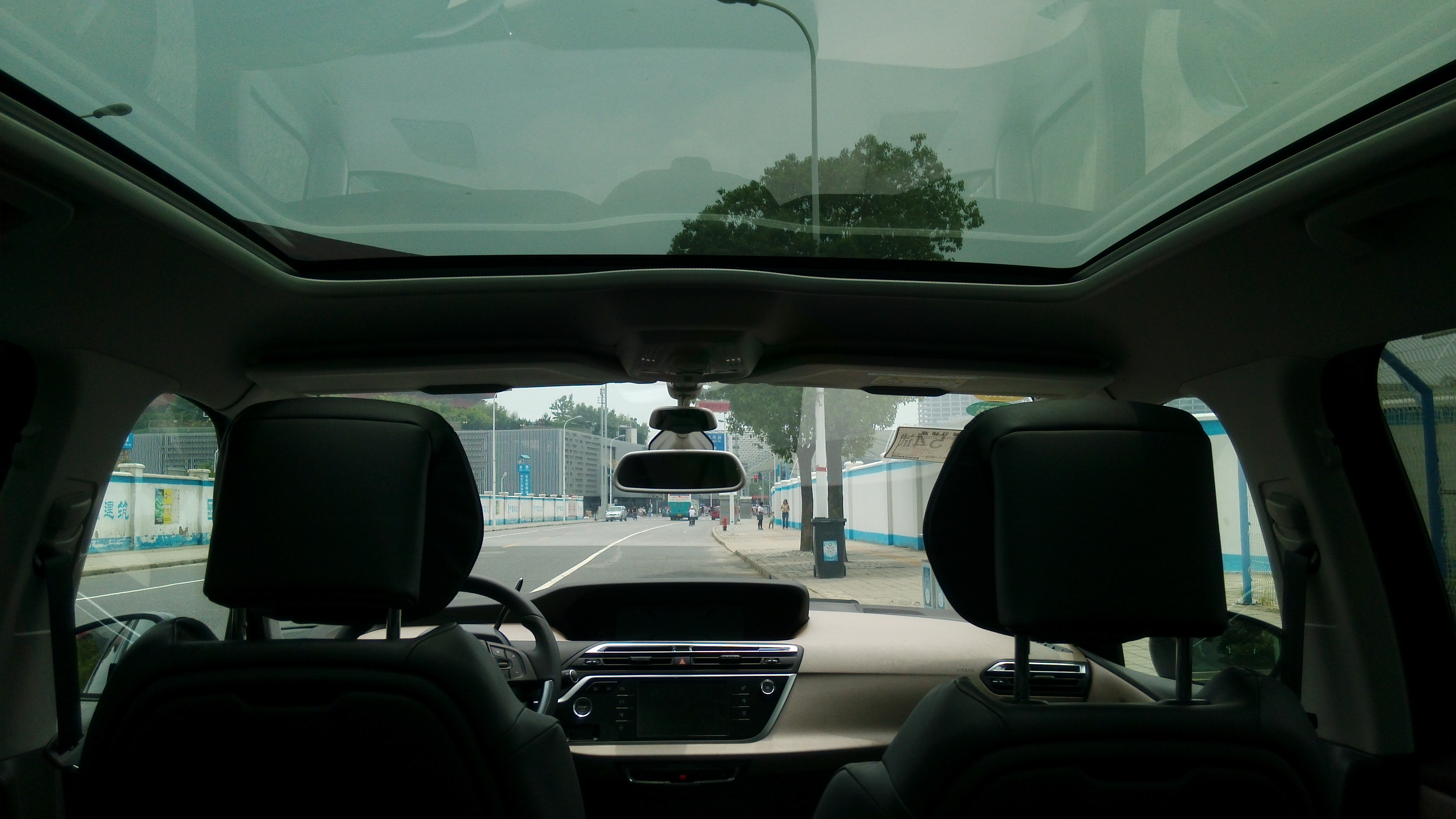 米花汽车,17款雪铁龙毕加索c4p试驾