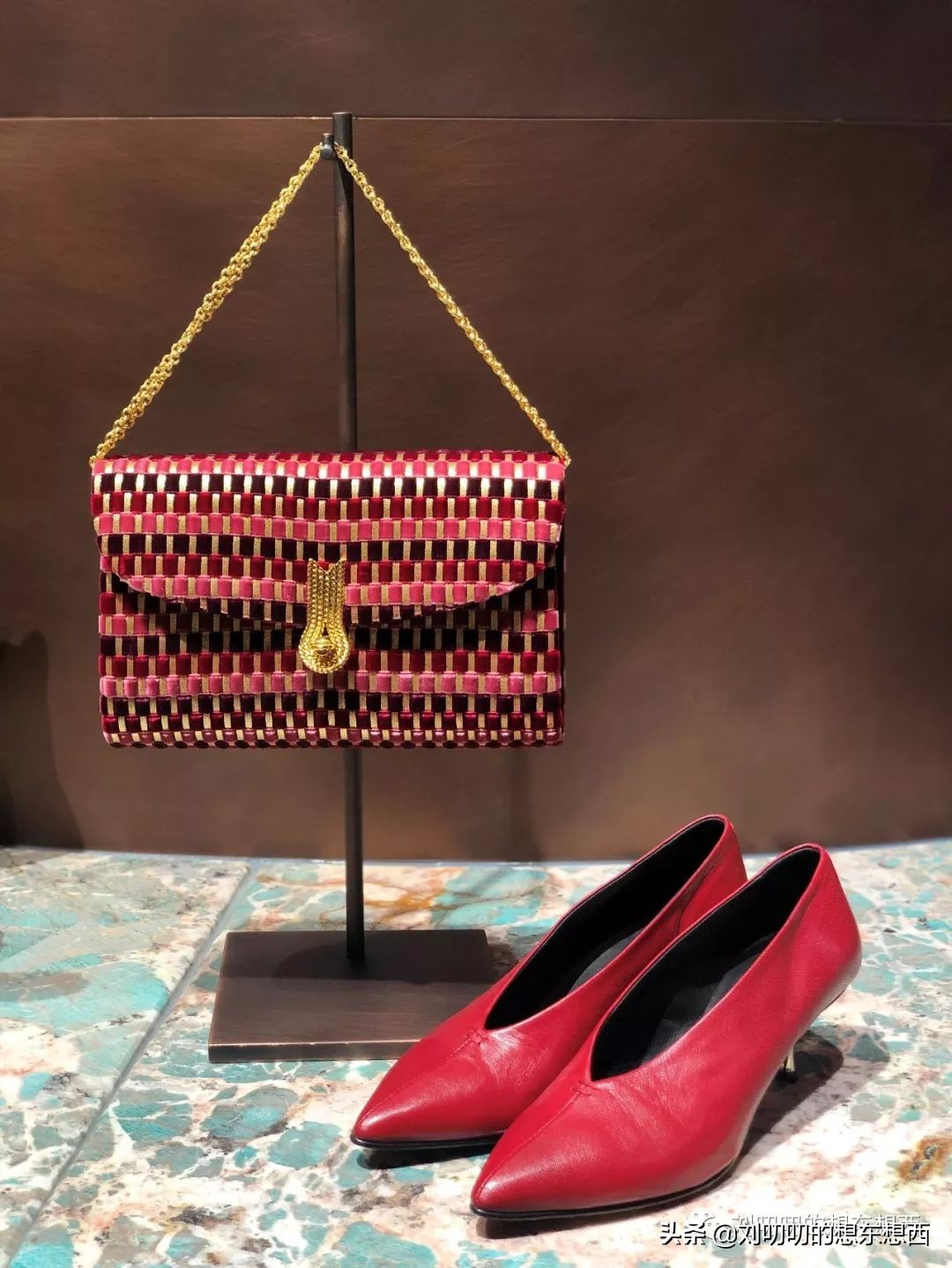 职场ol装搭配图片,一日一look造型