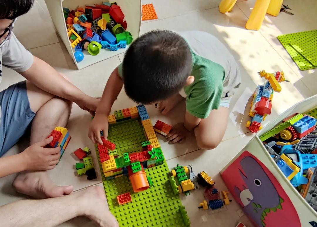 宅家创意搭建游戏,宅家亲子游戏及玩法