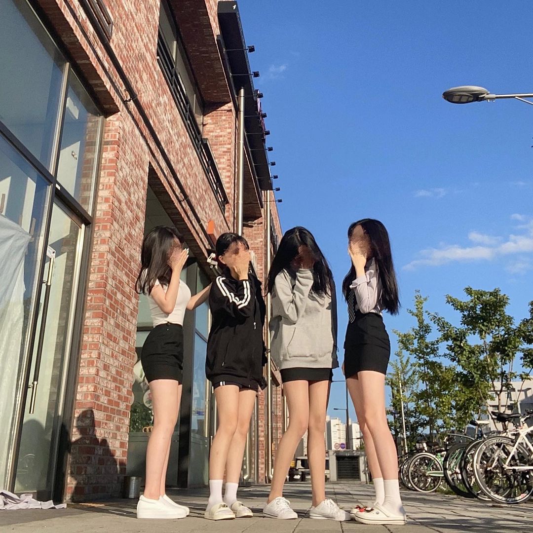 韩国女性在学校穿什么校服,韩国校服款式有哪些风格