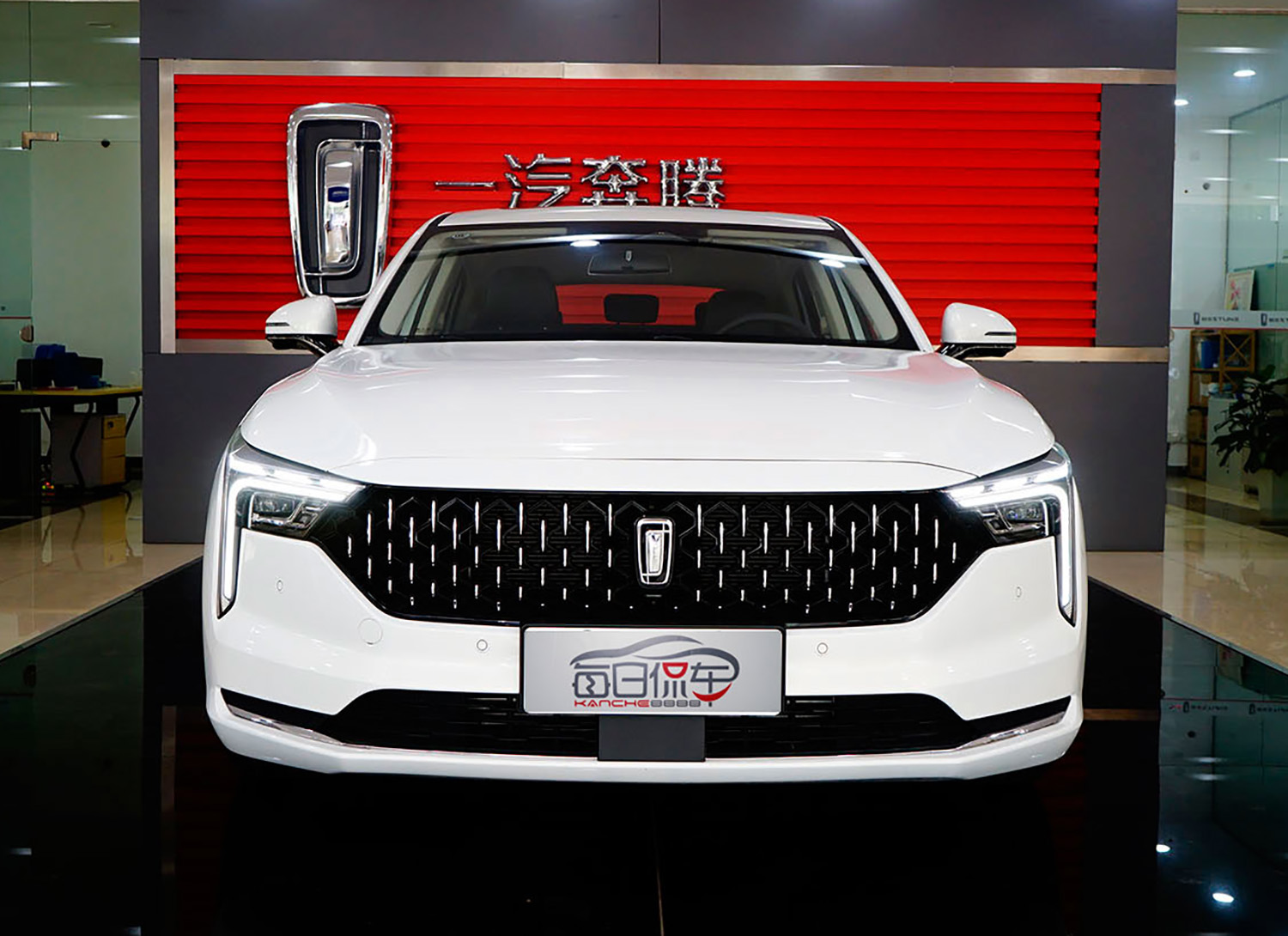 2022款奔腾b70颜值,静态体验了新出的第四代奔腾b70