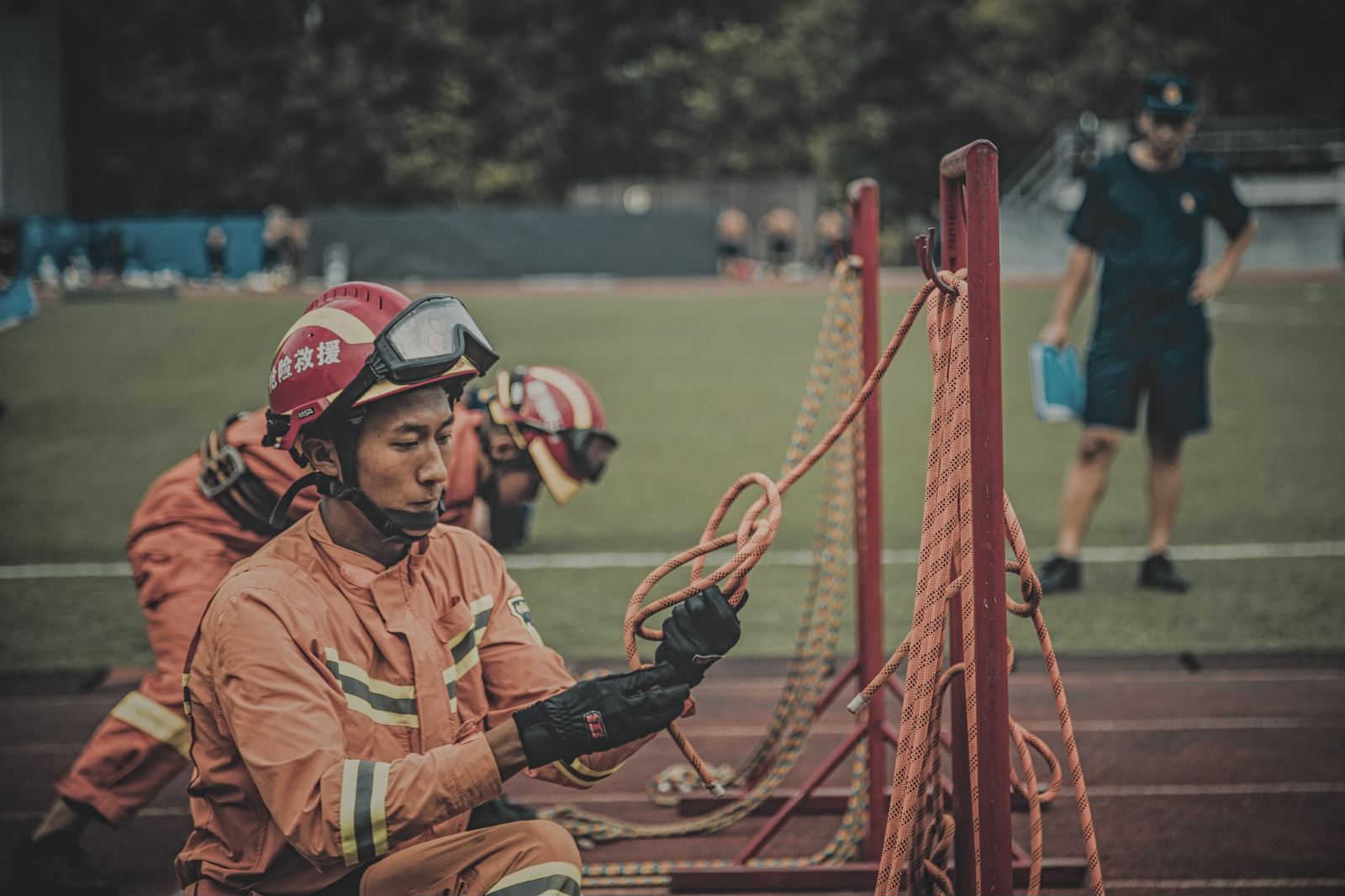 全国“火焰蓝”比武竞赛季军获得者车文林：困难面前不服输