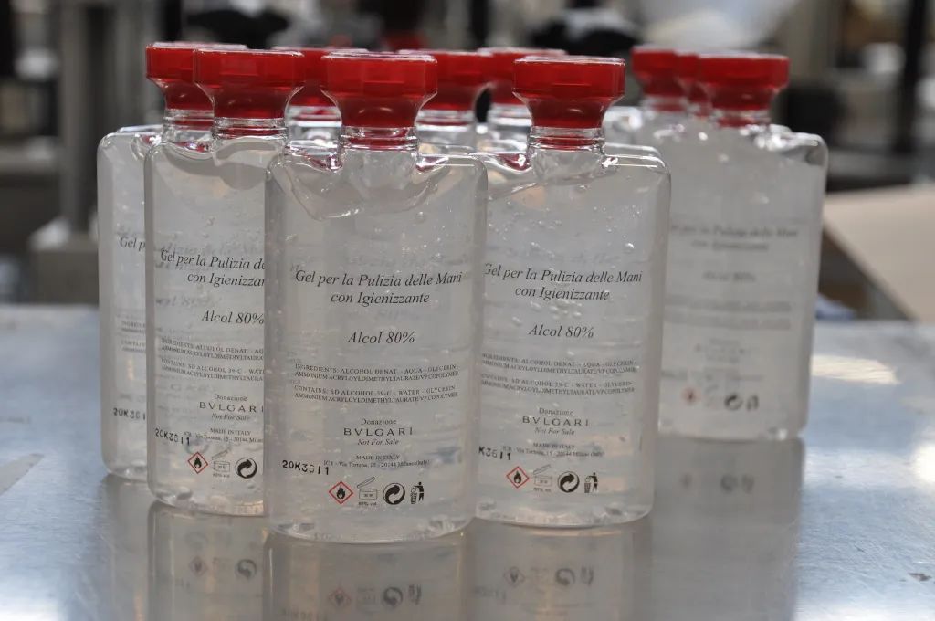 奢侈品LV生产洗手液了？这医护用品的包装设计，终于用得起了