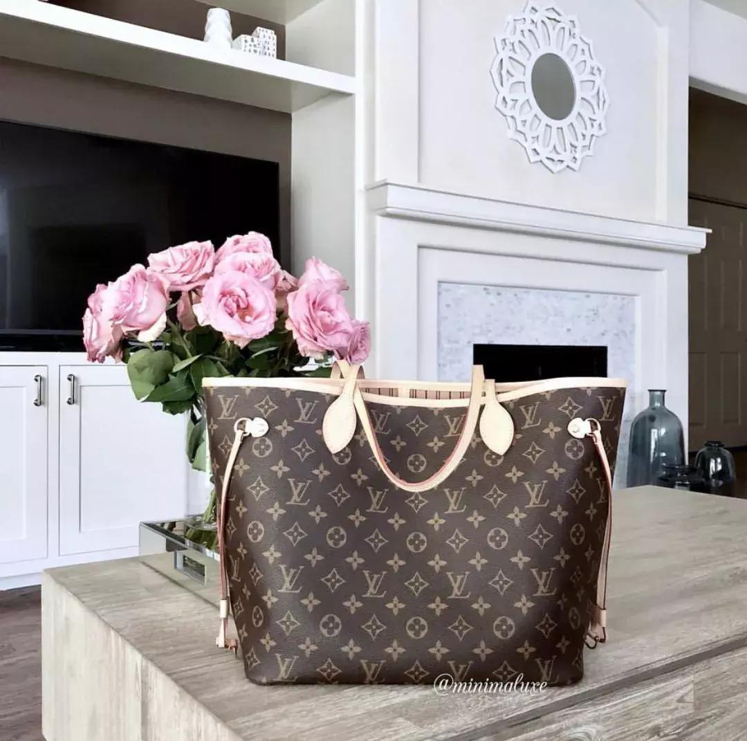 女生第一个入门名牌包怎么选,人生第一只名牌包怎么选