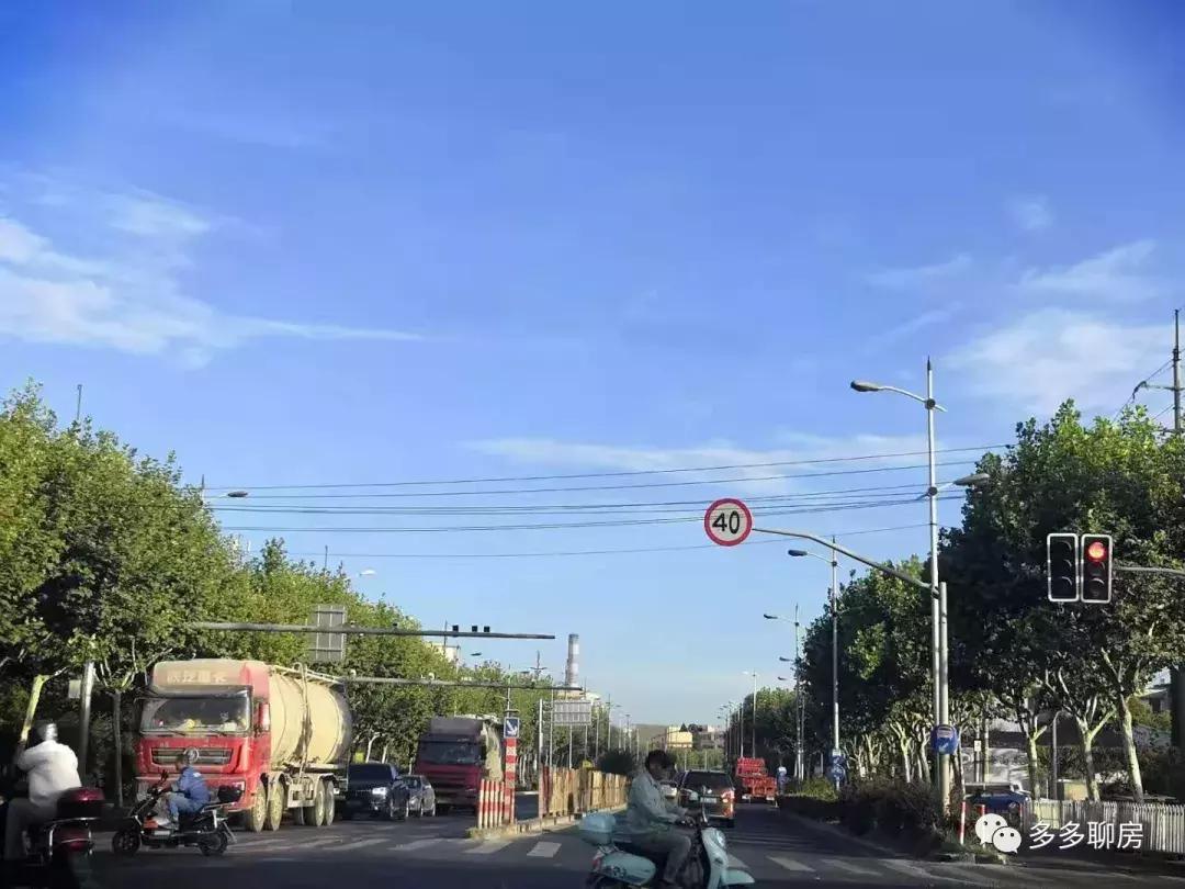 黄浦江周边的房价多少钱一平,黄浦江一线楼盘