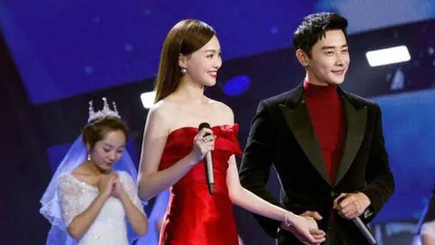 邱泽六字回应与唐嫣昔日恋情,邱泽对唐嫣和罗晋评价