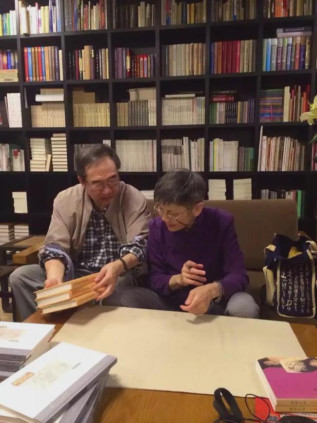 扬之水朗诵,扬之水老师采访