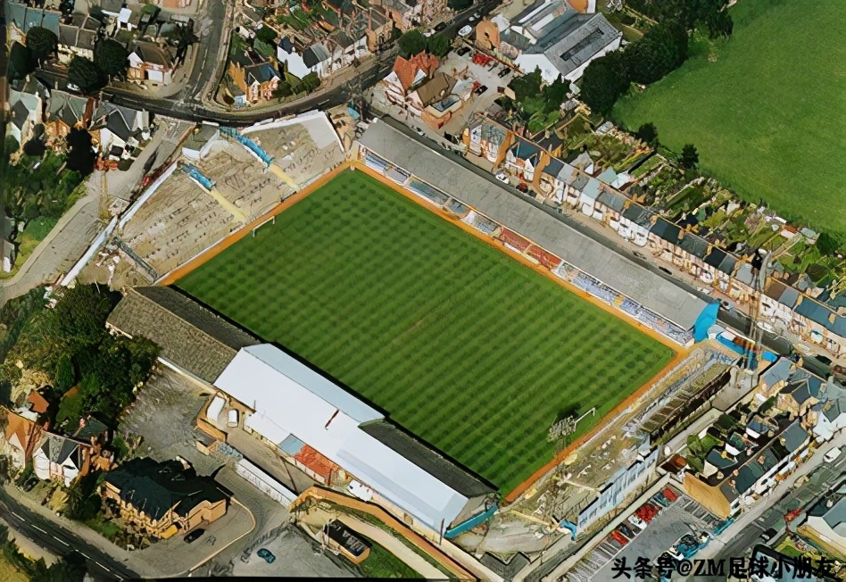 那些年难以忘记的球场,那些逝去的足球巨星