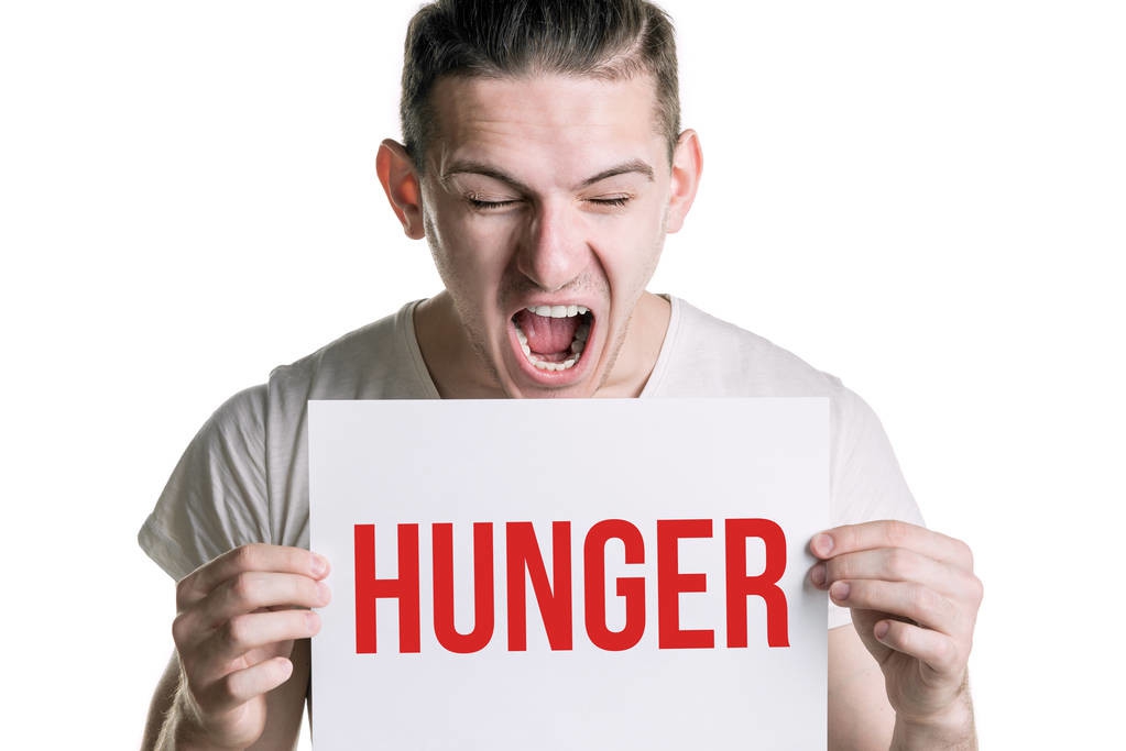 肚子饿健身会不会消耗肌肉,饥饿状态健身掉肌肉吗