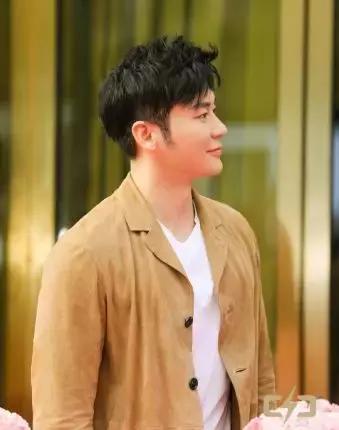 范冰冰美容院开门了吗,范冰冰美容院开业到场明星