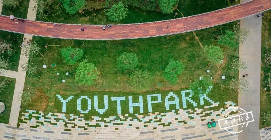 他们在曲江“争”球场……