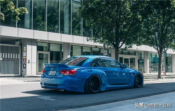 「毂锐驰」一台融入了JDM元素的宝马E93335i