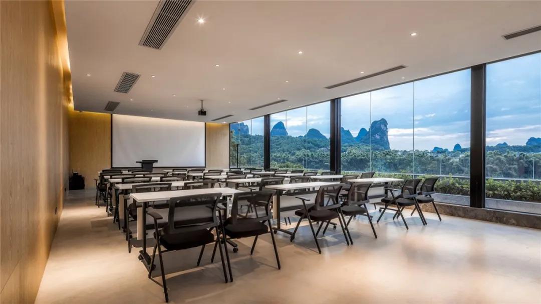 桂林人气最旺的夜店,桂林兴坪网红酒吧